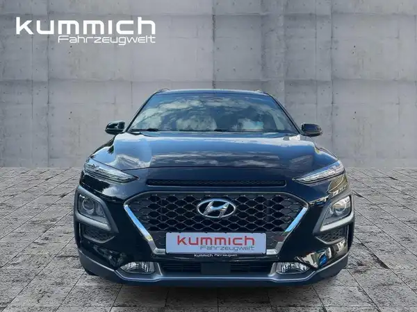 HYUNDAI KONA (2/14)