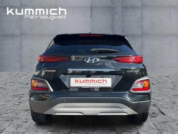 HYUNDAI KONA (5/14)