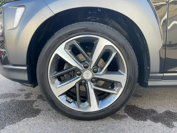 HYUNDAI KONA (7/14)