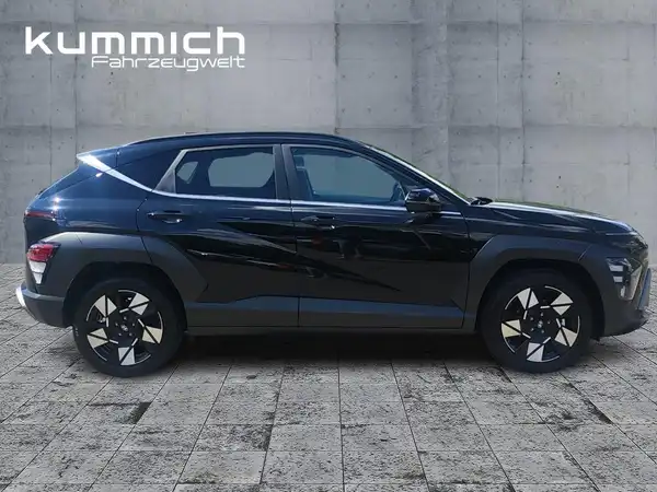 HYUNDAI KONA TREND (10/14)