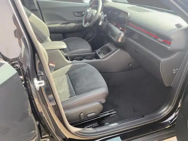 HYUNDAI KONA N LINE (11/15)