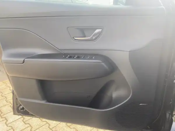 HYUNDAI KONA N LINE (14/15)