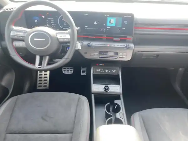 HYUNDAI KONA N LINE (8/15)