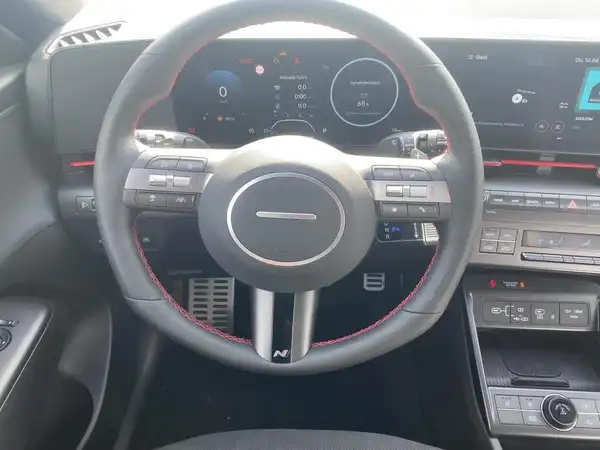 HYUNDAI KONA N LINE (9/15)