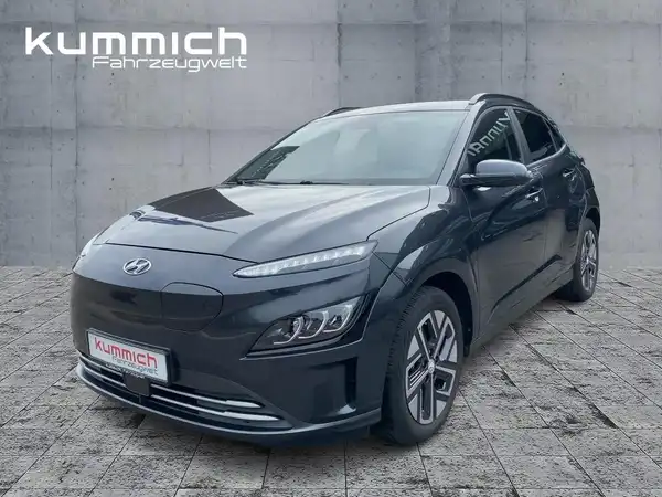 HYUNDAI KONA TREND (1/15)