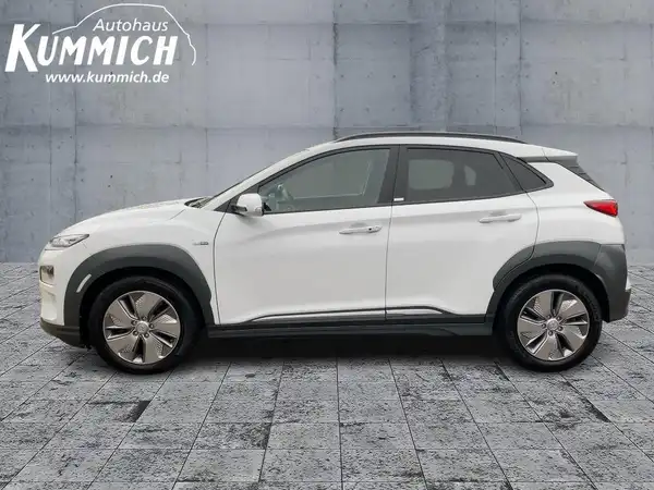 HYUNDAI KONA ELEKTRO (4/14)