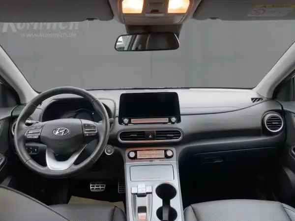 HYUNDAI KONA ELEKTRO (6/14)