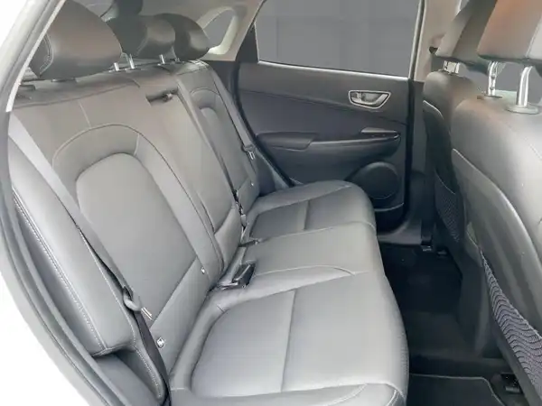 HYUNDAI KONA ELEKTRO (10/14)