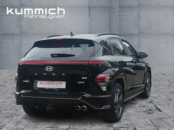 HYUNDAI KONA (2/11)