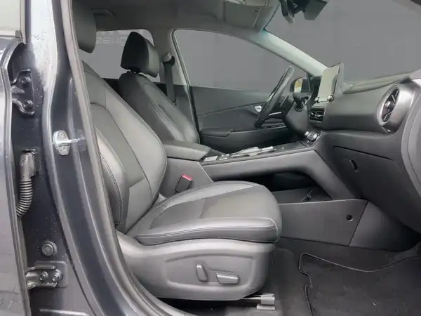 HYUNDAI KONA ELEKTRO (11/15)