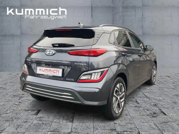 HYUNDAI KONA ELEKTRO (4/15)