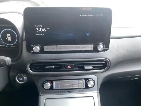 HYUNDAI KONA ELEKTRO (10/15)
