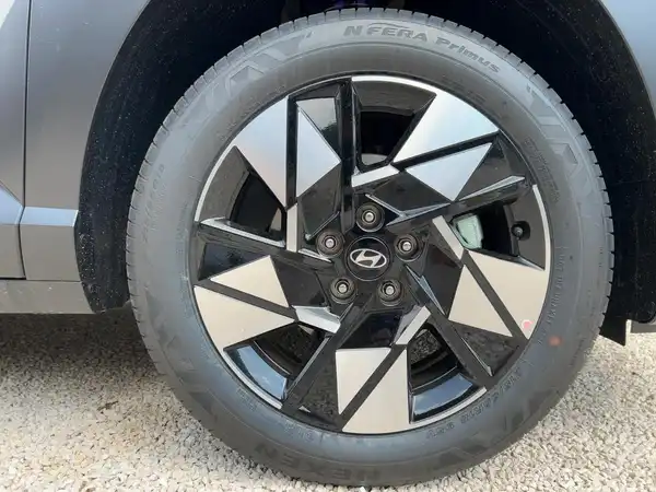 HYUNDAI KONA PRIME (7/15)
