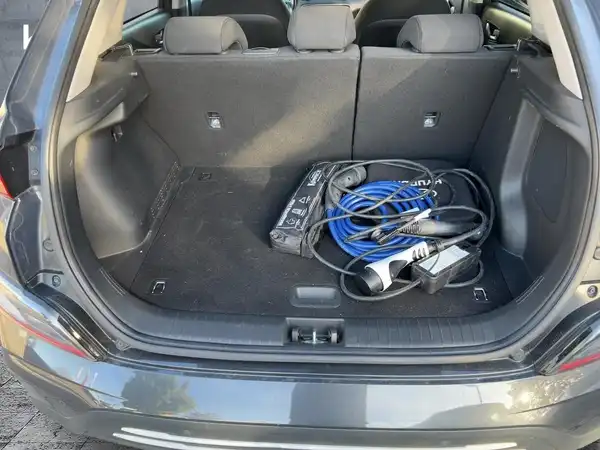 HYUNDAI KONA ELEKTRO (12/14)