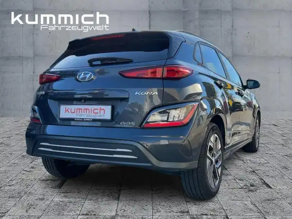 HYUNDAI KONA ELEKTRO (4/14)