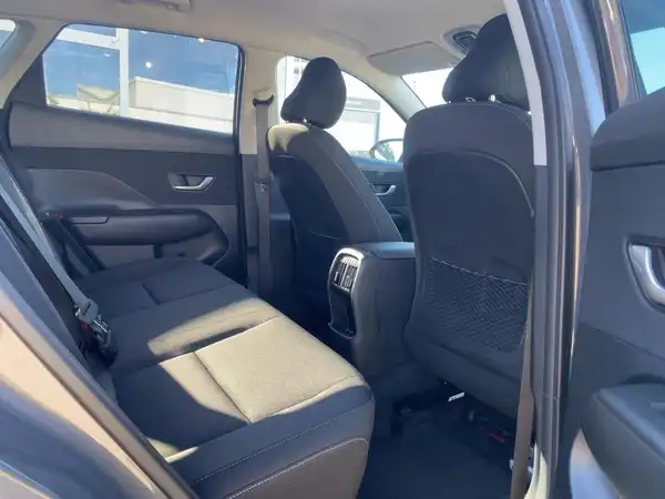 HYUNDAI KONA TREND (12/15)