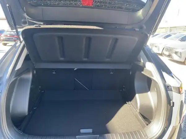 HYUNDAI KONA TREND (13/15)