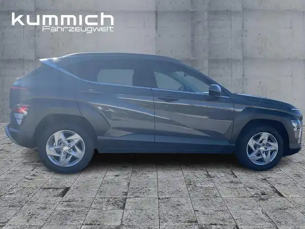HYUNDAI KONA TREND (3/15)