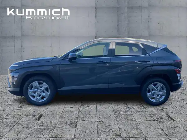HYUNDAI KONA TREND (6/15)