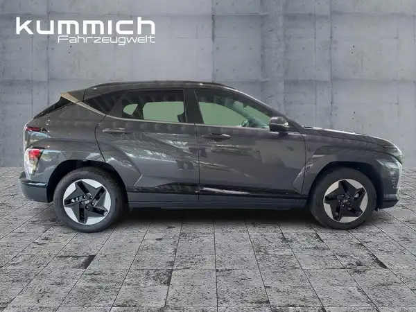 HYUNDAI KONA TREND (3/14)