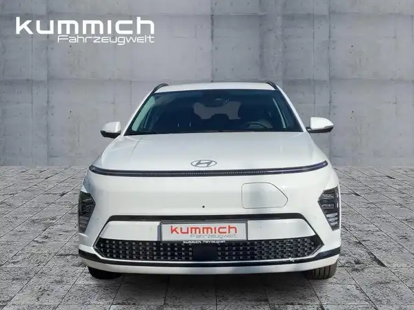 HYUNDAI KONA EV (2/15)