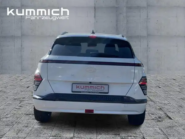 HYUNDAI KONA EV (5/15)