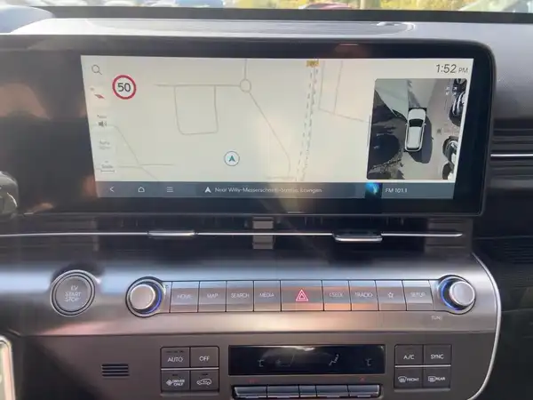 HYUNDAI KONA EV (10/15)