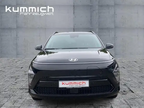 HYUNDAI KONA TREND (2/15)