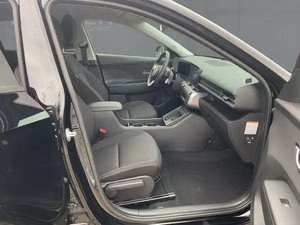 HYUNDAI KONA TREND (11/15)