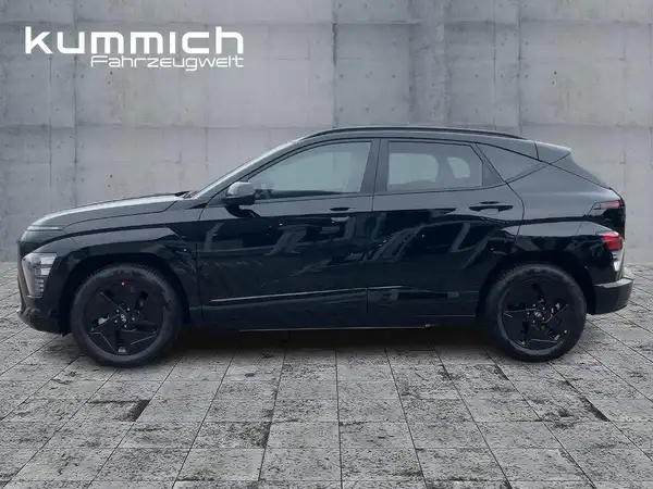 HYUNDAI KONA TREND (6/15)