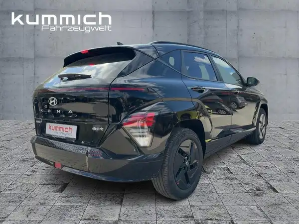 HYUNDAI KONA TREND (4/14)