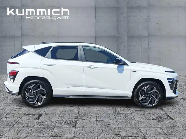 HYUNDAI KONA N LINE (9/13)