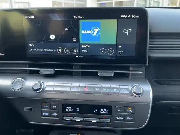 HYUNDAI KONA TREND (10/15)