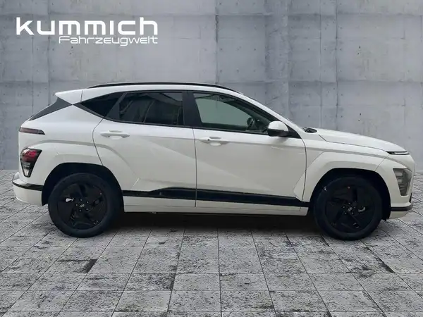 HYUNDAI KONA TREND (3/11)