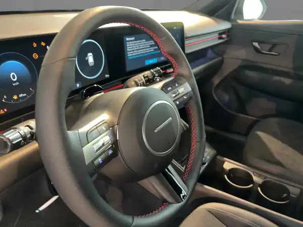 HYUNDAI KONA N LINE (9/14)