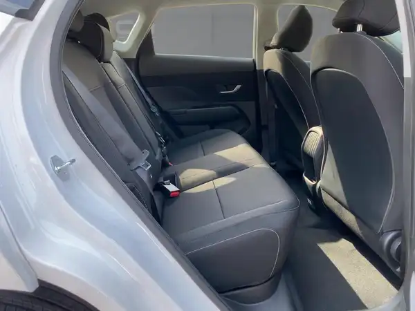 HYUNDAI KONA SELECT (12/14)