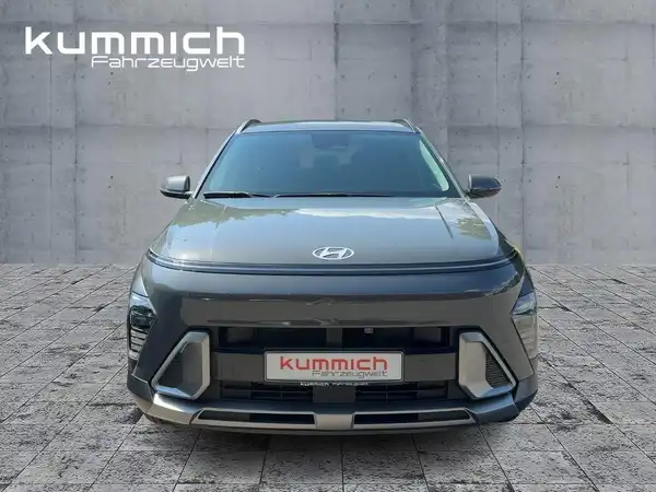 HYUNDAI KONA TREND (2/15)