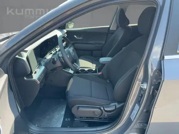 HYUNDAI KONA TREND (11/15)