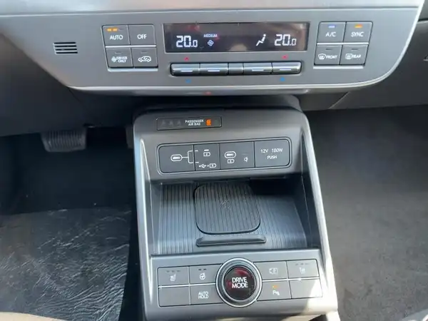 HYUNDAI KONA TREND (14/15)