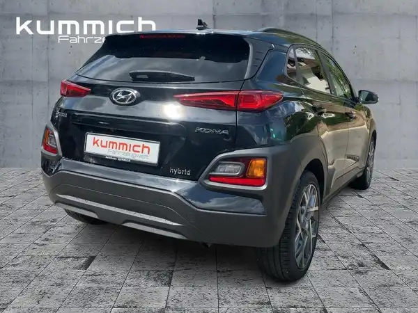 HYUNDAI KONA (4/15)