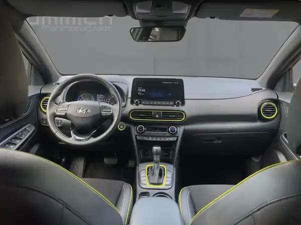HYUNDAI KONA (8/15)