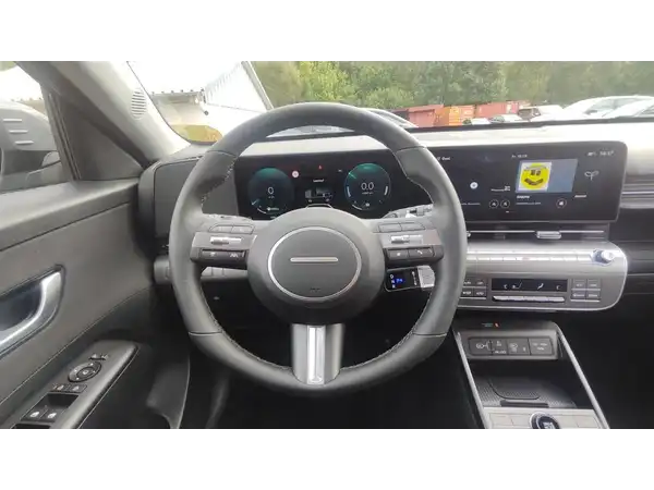 HYUNDAI KONA TREND (10/14)