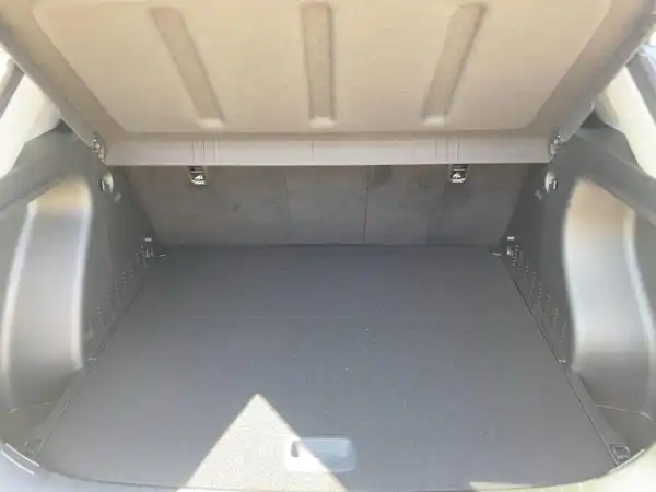 HYUNDAI KONA TREND (13/15)