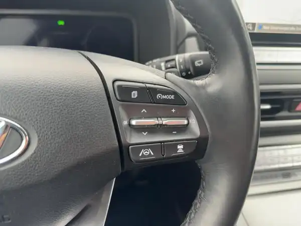 HYUNDAI KONA TREND (14/15)