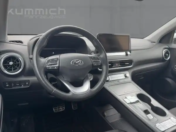 HYUNDAI KONA TREND (8/15)