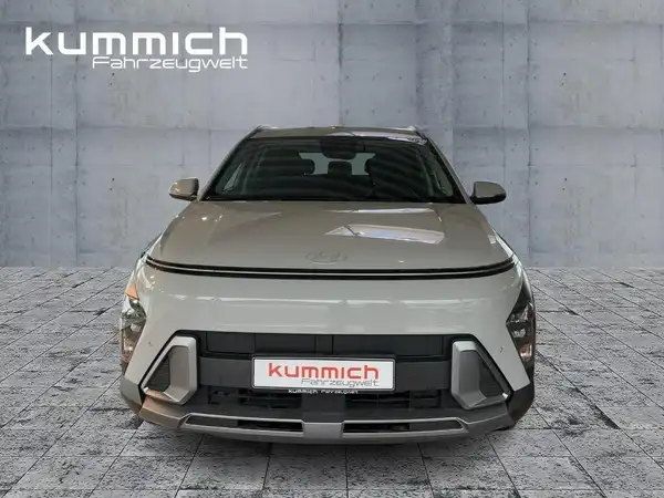 HYUNDAI KONA (2/15)