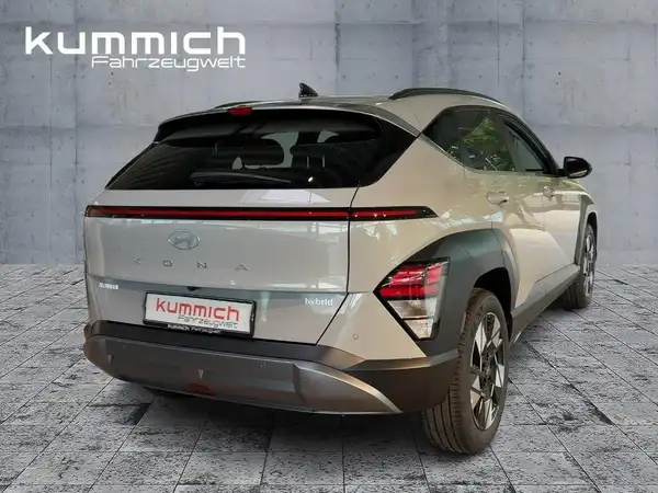 HYUNDAI KONA (4/15)
