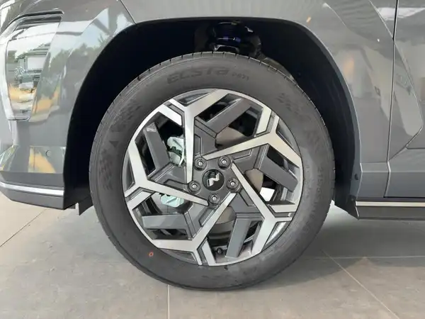 HYUNDAI KONA N LINE (7/14)