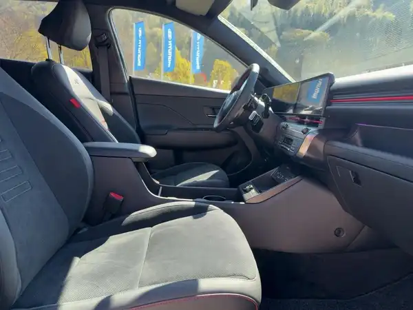 HYUNDAI KONA N LINE (11/14)