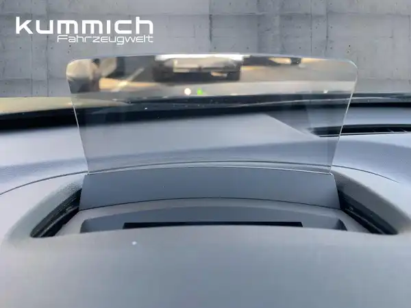 HYUNDAI KONA ELEKTRO (14/15)